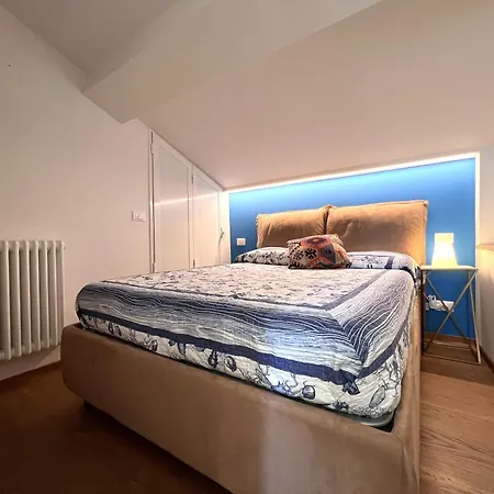 Colibri Apartment *