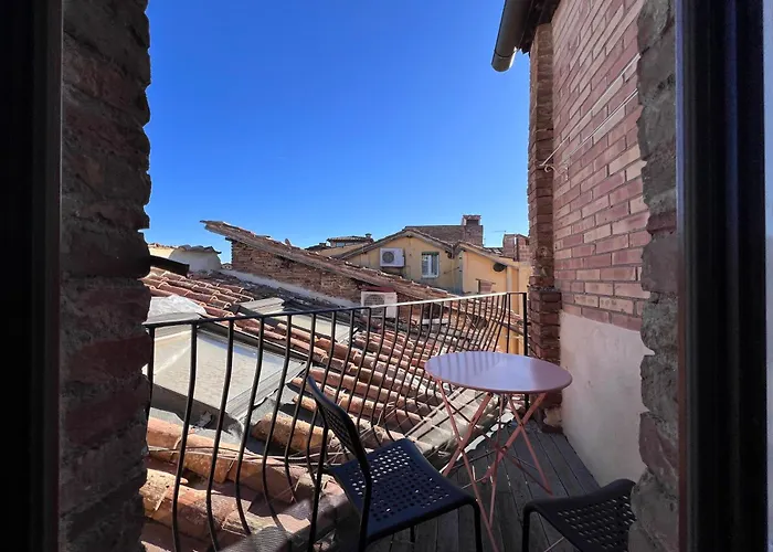 Colibri Apartment *